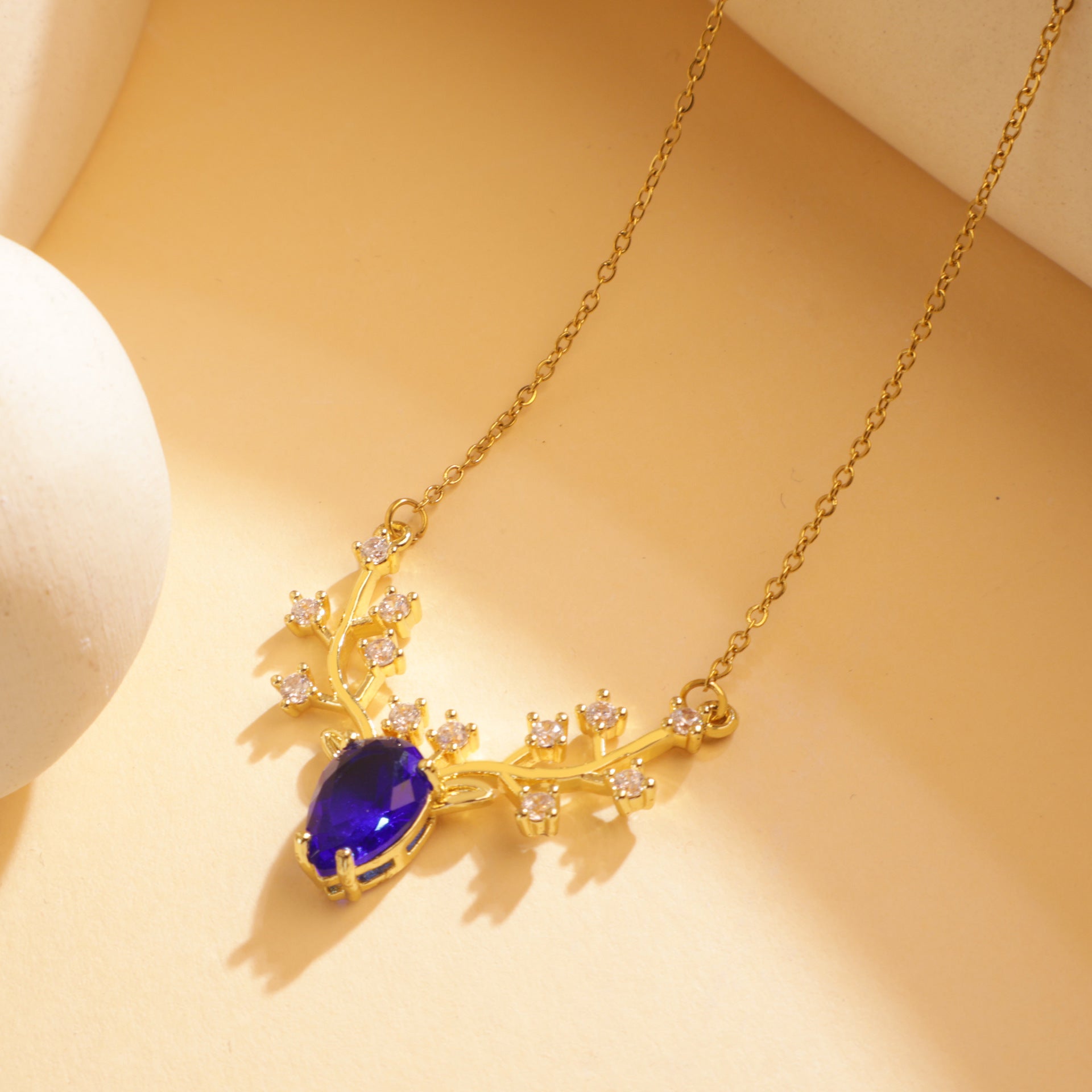 Antlers Titanium Steel Necklace Fashion Simple Necklace